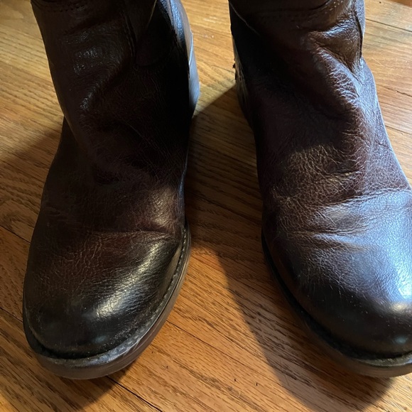 Lucky Brand genuine leather knee high boots size 9.5 - Picture 3 of 14